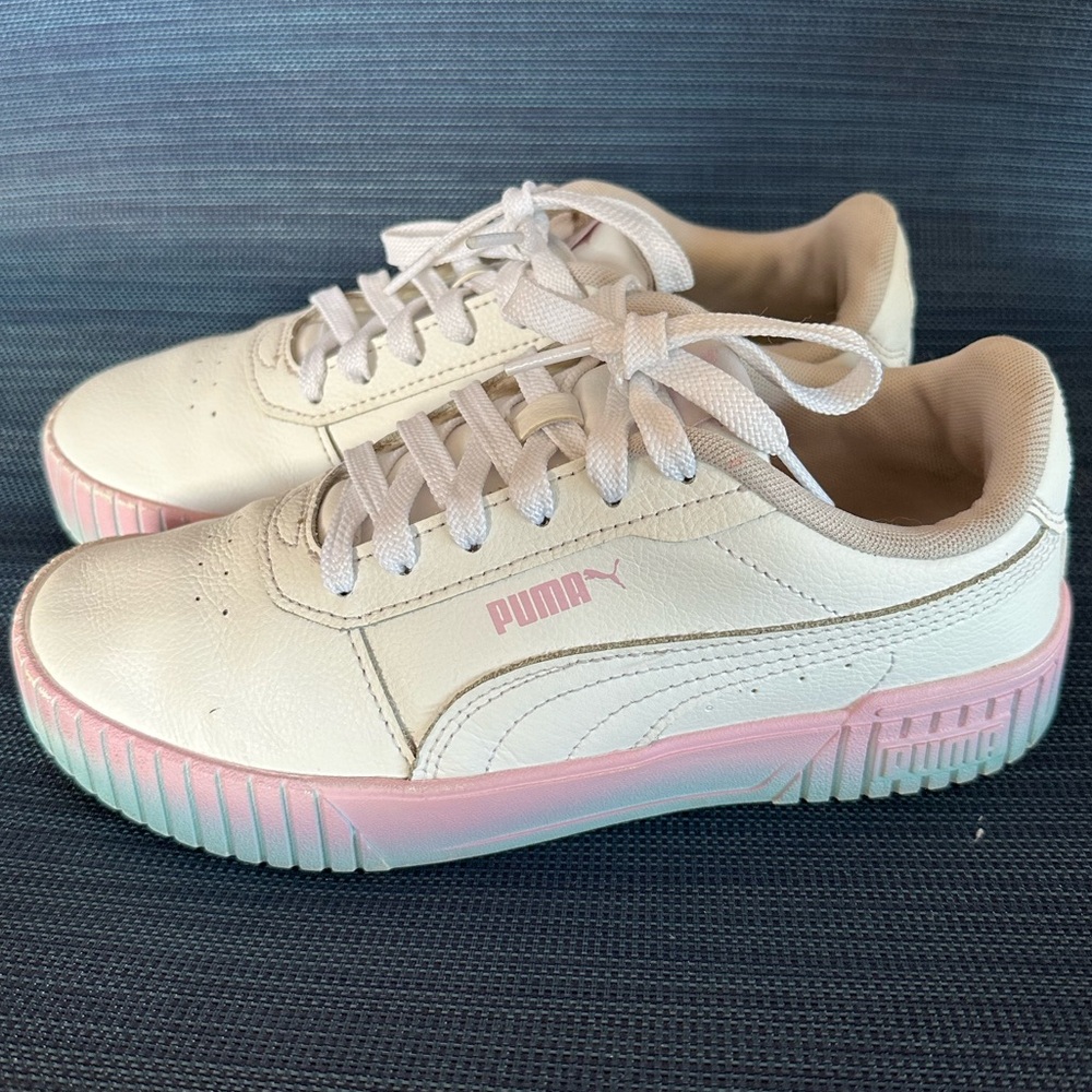 Puma carina 2.0 size 7 women